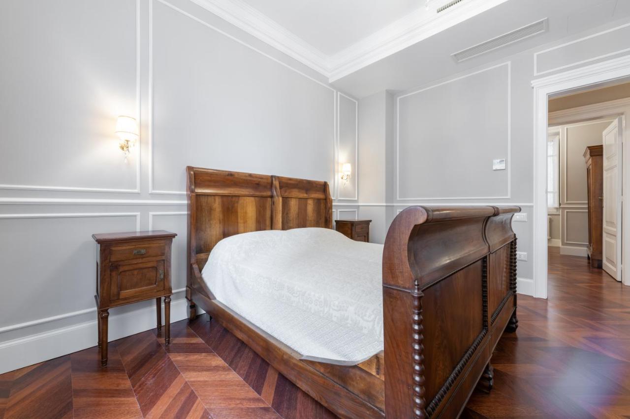 Ferienwohnung Regina Elena - Antica Dimora, Bastione S. Remy Cagliari Exterior foto