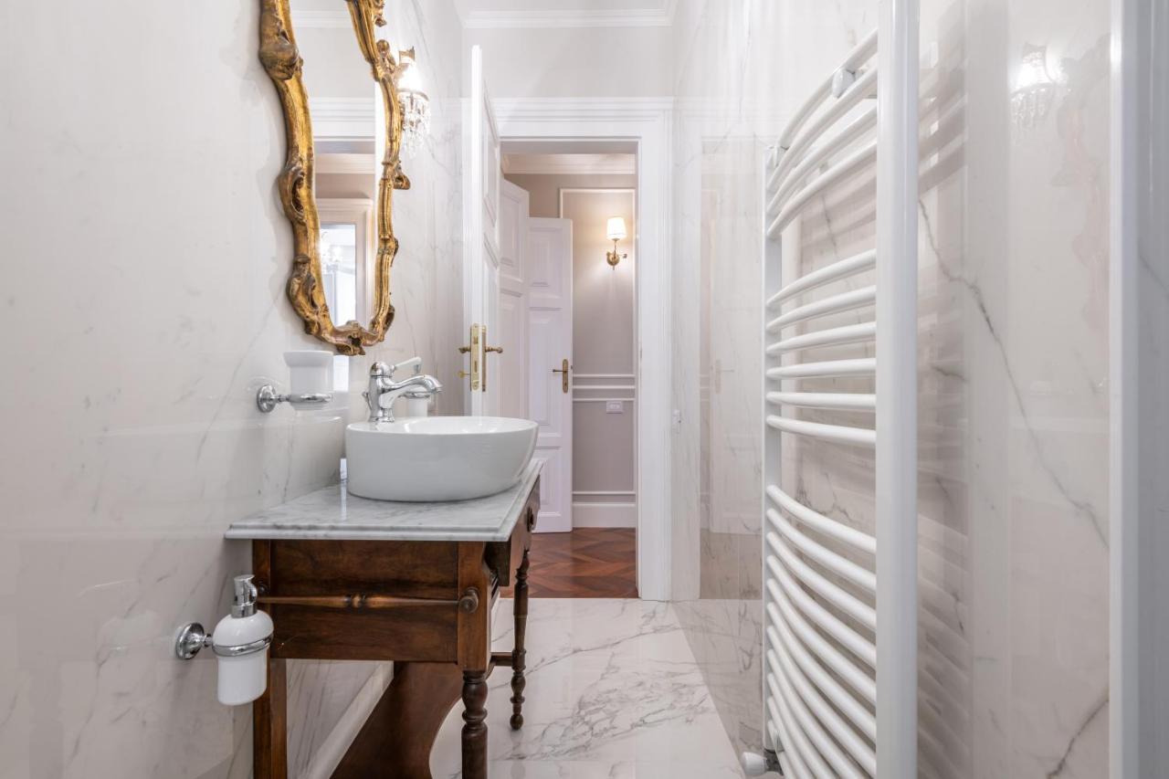 Ferienwohnung Regina Elena - Antica Dimora, Bastione S. Remy Cagliari Exterior foto