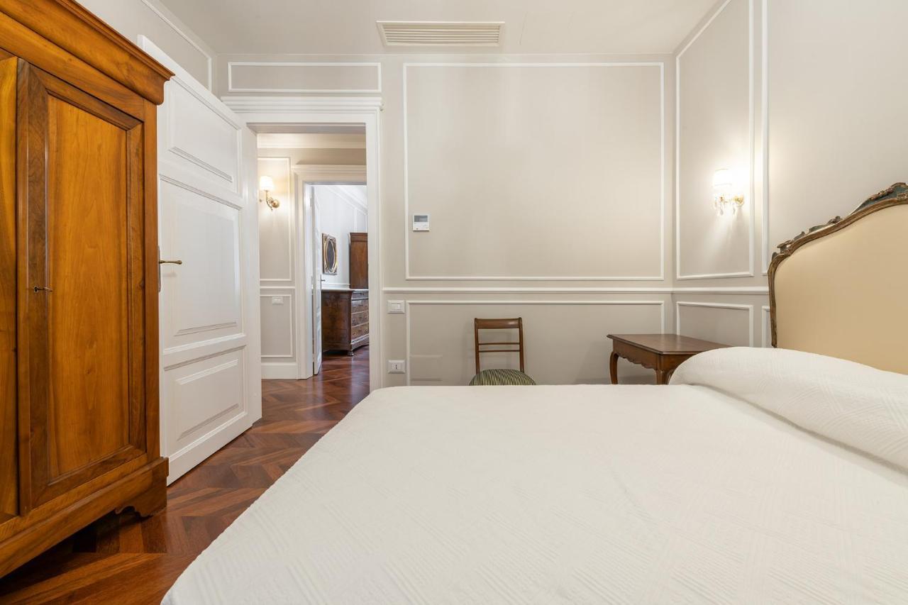 Ferienwohnung Regina Elena - Antica Dimora, Bastione S. Remy Cagliari Exterior foto
